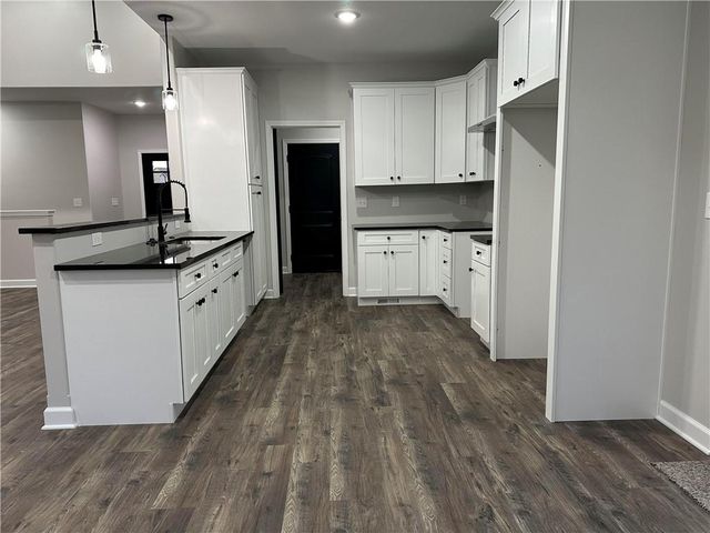 1613 S Ash Court, Ottawa, KS 66067