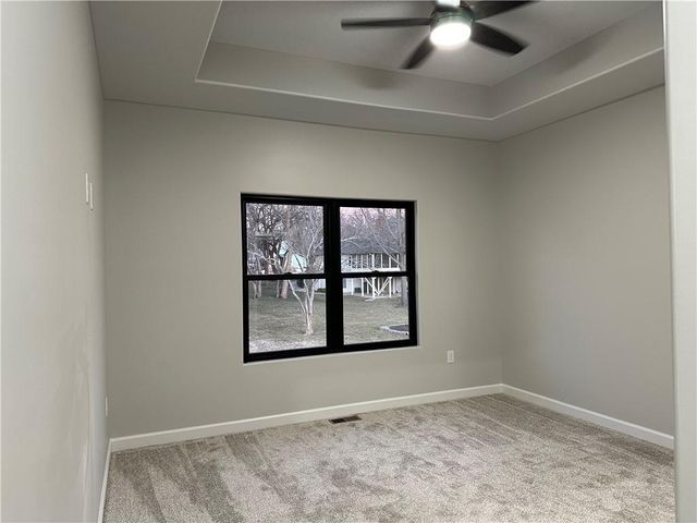 1613 S Ash Court, Ottawa, KS 66067