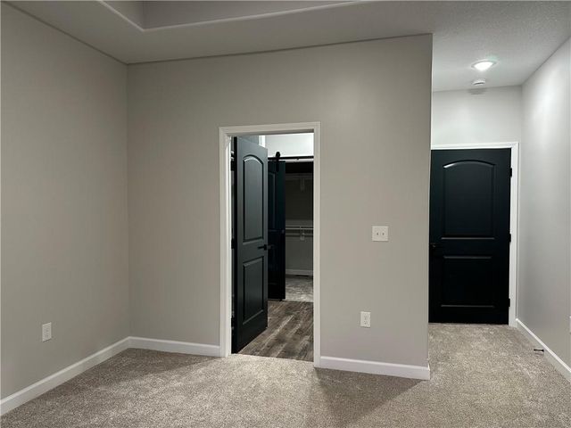 1613 S Ash Court, Ottawa, KS 66067