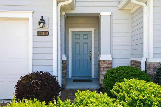 1409 TRIPPER Drive, Jacksonville, FL 32211