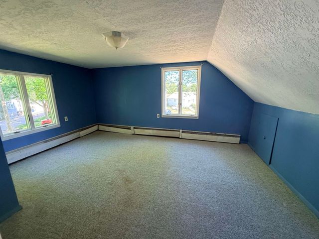 708 Woodside Lane, Bay City, MI 48708