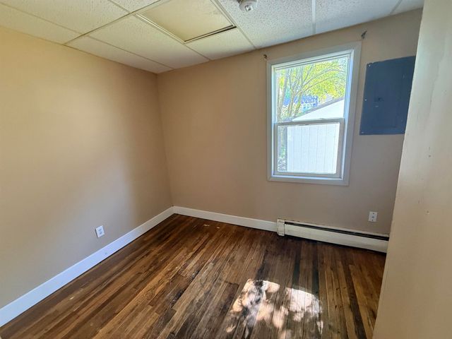 708 Woodside Lane, Bay City, MI 48708