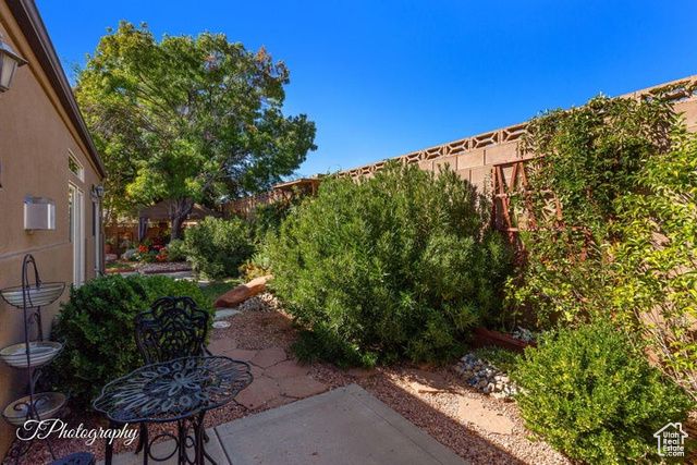 1996 W 1940 N, St. George, UT 84770