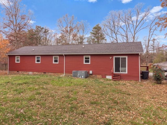 345 Eagle Nest Rd, Mcminnville, TN 37110