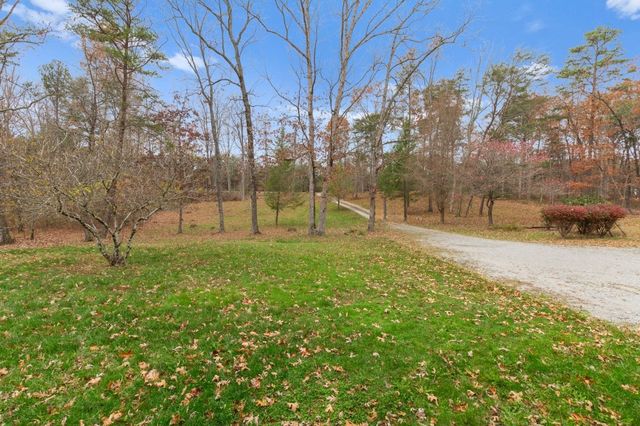 345 Eagle Nest Rd, Mcminnville, TN 37110