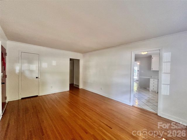 2255 Falmouth Road, Charlotte, NC 28205
