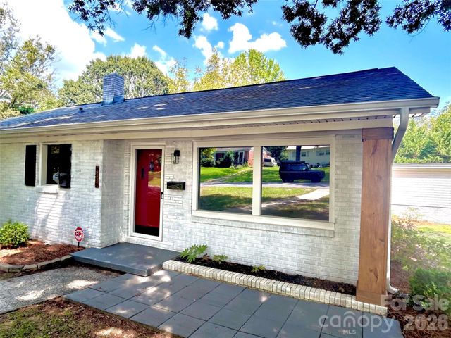 2255 Falmouth Road, Charlotte, NC 28205