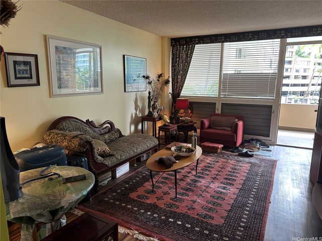 1720 Ala Moana Boulevard A504, Honolulu, HI 96815