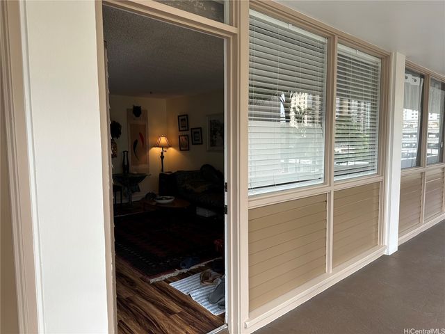 1720 Ala Moana Boulevard A504, Honolulu, HI 96815