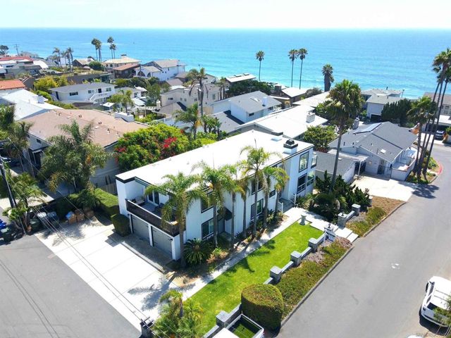 1576 Lorraine, Encinitas, CA 92024