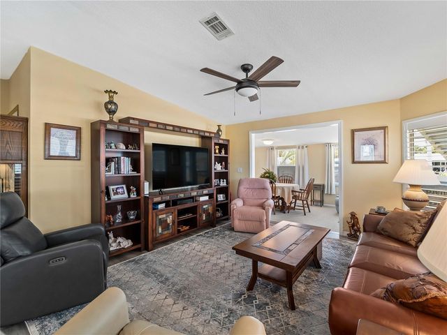 424 BOXWOOD DRIVE, Venice, FL 34285