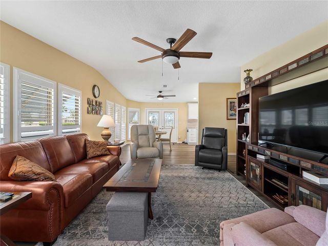 424 BOXWOOD DRIVE, Venice, FL 34285
