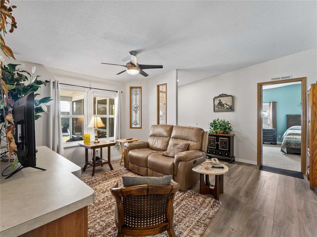 424 BOXWOOD DRIVE, Venice, FL 34285