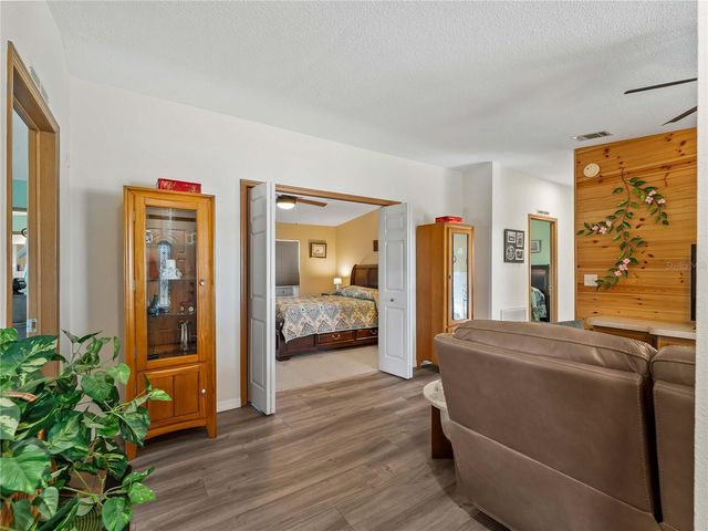 424 BOXWOOD DRIVE, Venice, FL 34285