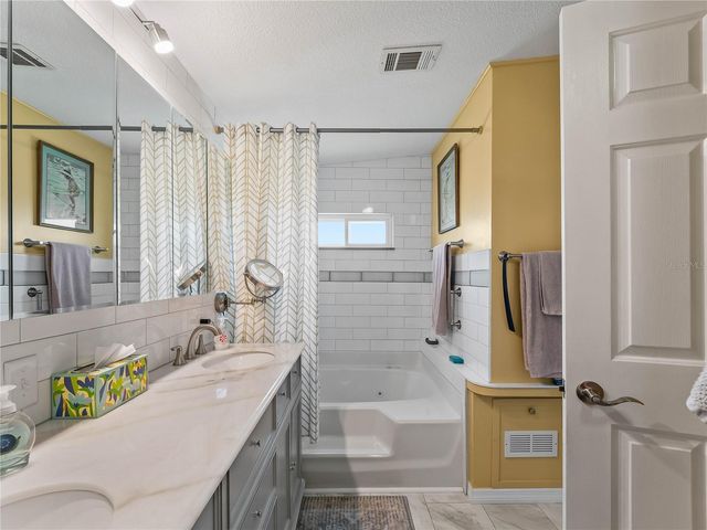 424 BOXWOOD DRIVE, Venice, FL 34285