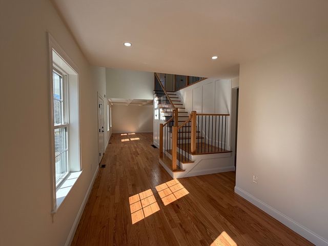 157 Compass Cir, Barnstable, MA 02601