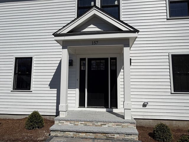 157 Compass Cir, Barnstable, MA 02601