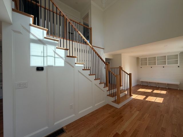157 Compass Cir, Barnstable, MA 02601