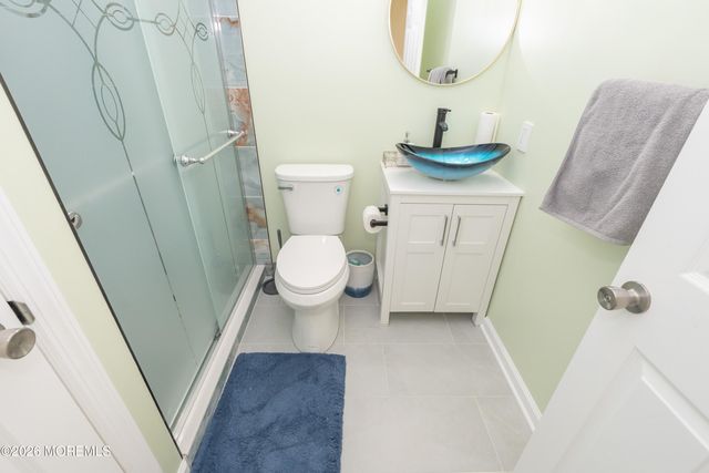 3 Bauer Lane, South Brunswick, NJ 08512