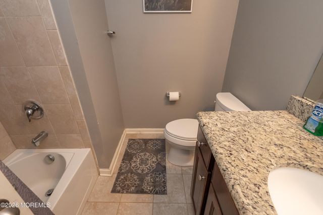 3 Bauer Lane, South Brunswick, NJ 08512
