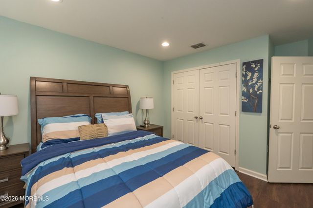 3 Bauer Lane, South Brunswick, NJ 08512