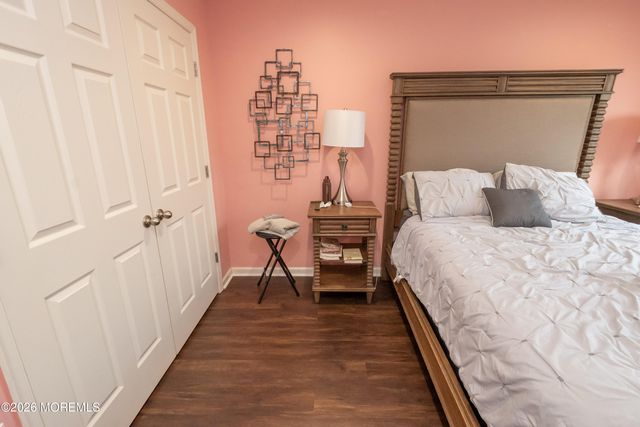 3 Bauer Lane, South Brunswick, NJ 08512