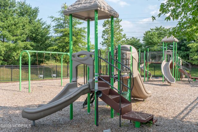 3 Bauer Lane, South Brunswick, NJ 08512