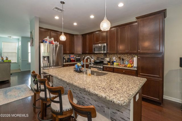 3 Bauer Lane, South Brunswick, NJ 08512