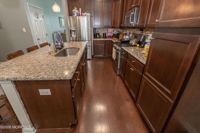 3 Bauer Lane, South Brunswick, NJ 08512
