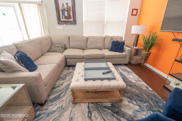 3 Bauer Lane, South Brunswick, NJ 08512