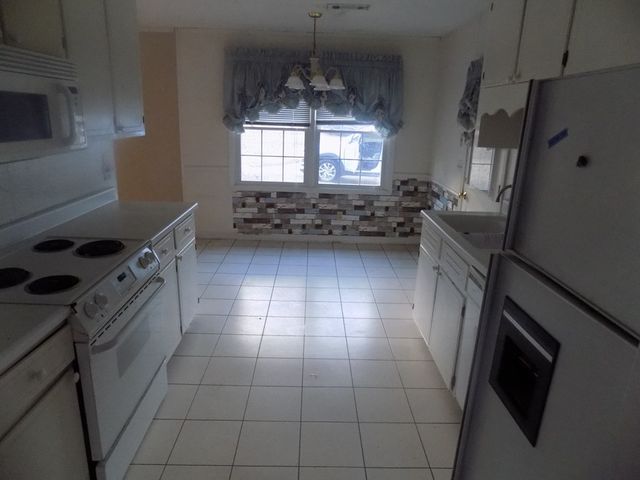 632 Ashley Circle, Dothan, AL 36305