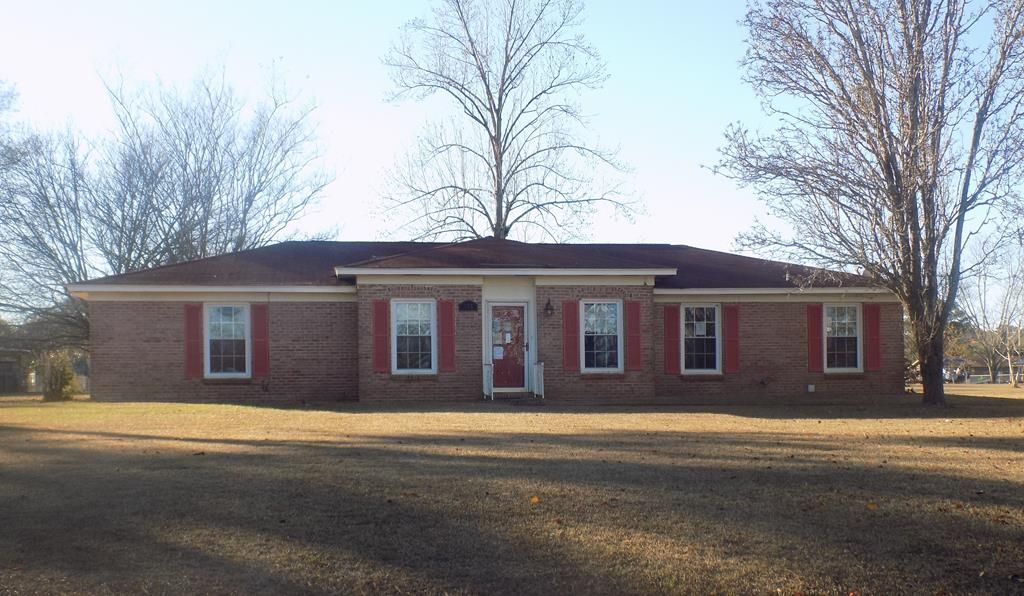 632 Ashley Circle, Dothan, AL 36305