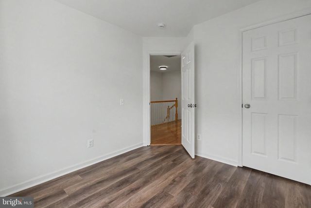 5438 SUMMER LEAF LN, Alexandria, VA 22312