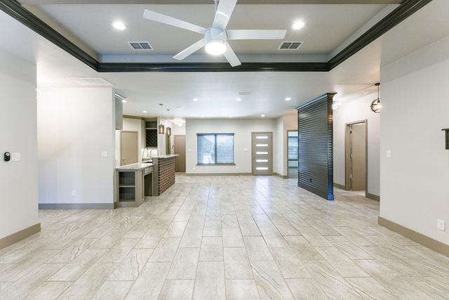 7806 87th Street, Lubbock, TX 79424