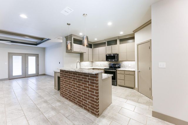 7806 87th Street, Lubbock, TX 79424