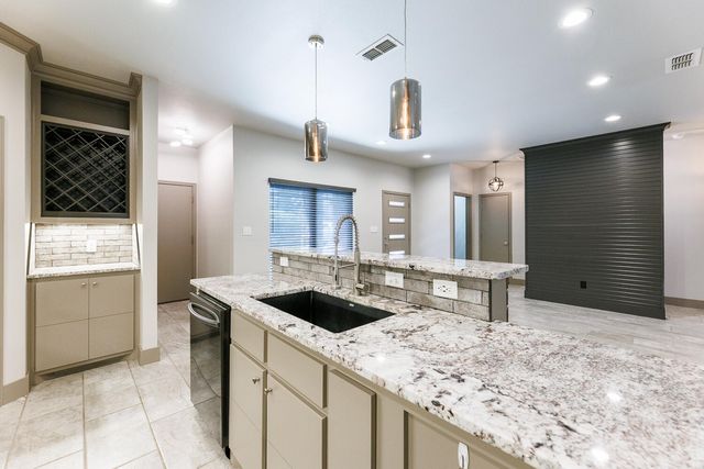 7806 87th Street, Lubbock, TX 79424