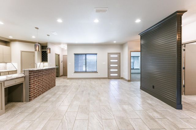 7806 87th Street, Lubbock, TX 79424
