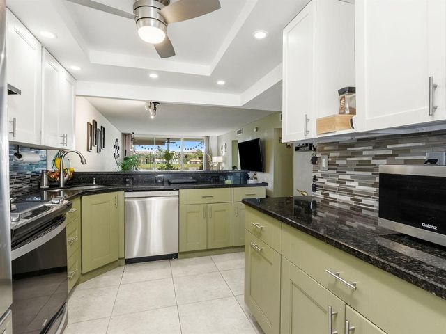 3100 N Course Lane 107, Pompano Beach, FL 33069