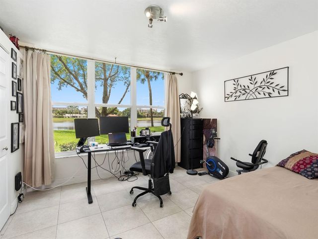 3100 N Course Lane 107, Pompano Beach, FL 33069