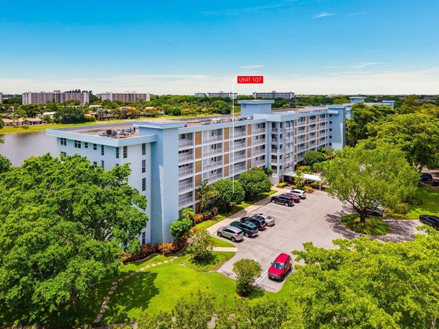 3100 N Course Lane 107, Pompano Beach, FL 33069