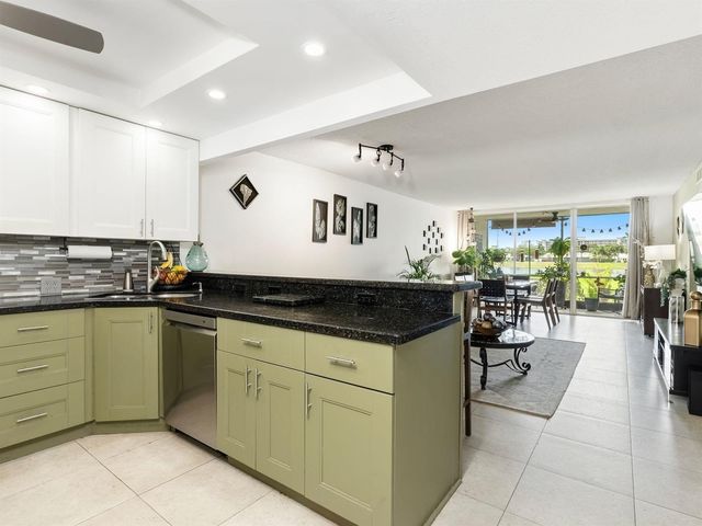 3100 N Course Lane 107, Pompano Beach, FL 33069