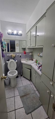 1001 W Grubb Drive, Mesquite, TX 75149