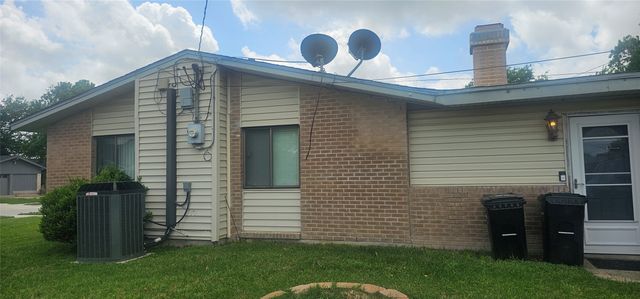 1001 W Grubb Drive, Mesquite, TX 75149