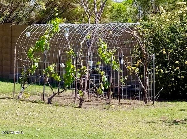 5116 W LA MIRADA Drive, Laveen, AZ 85339