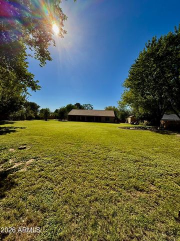 5116 W LA MIRADA Drive, Laveen, AZ 85339