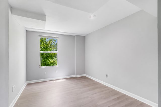 102 Winston Ct, Clarksville, TN 37042