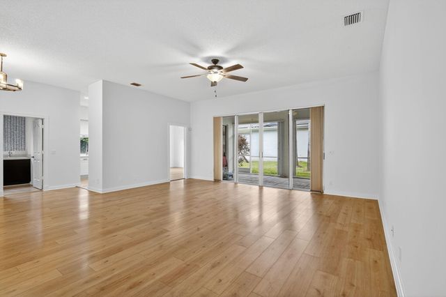 6333 Winding Lake Drive, Jupiter, FL 33458