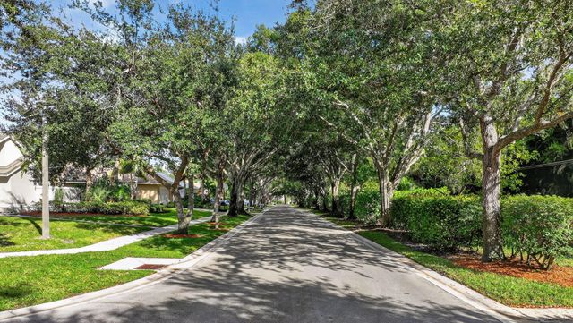 6333 Winding Lake Drive, Jupiter, FL 33458