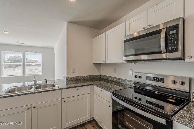 10805 W CAROUSEL Drive, Arizona City, AZ 85123