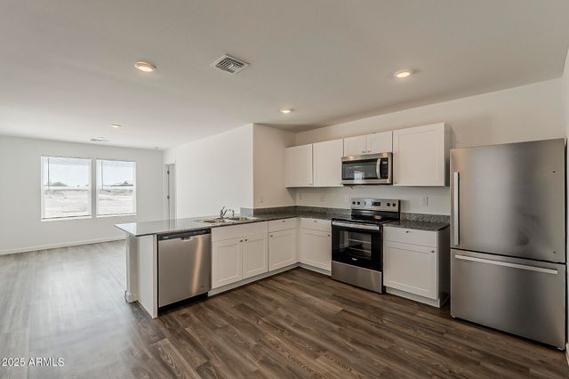 10805 W CAROUSEL Drive, Arizona City, AZ 85123